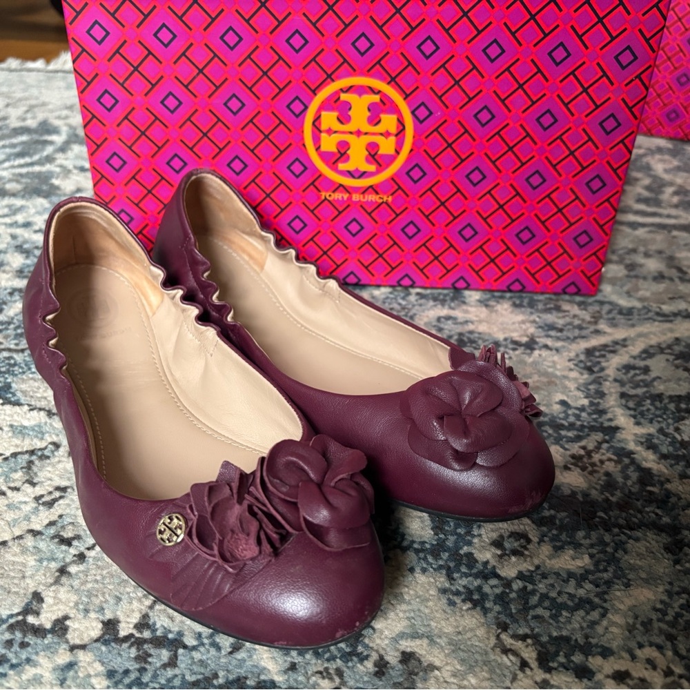 Tory Burch Women's Burgundy Flats